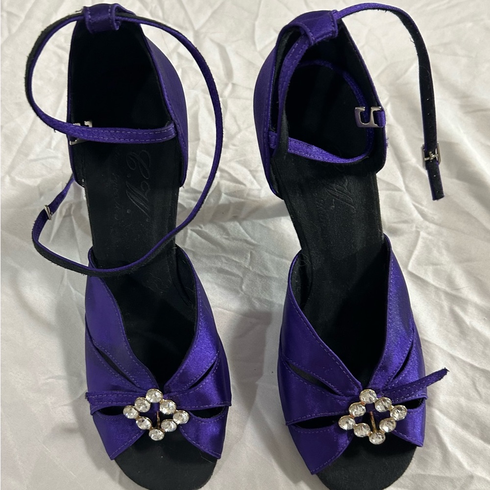 Elegant Violet Women's Heels with Rhinestone detail